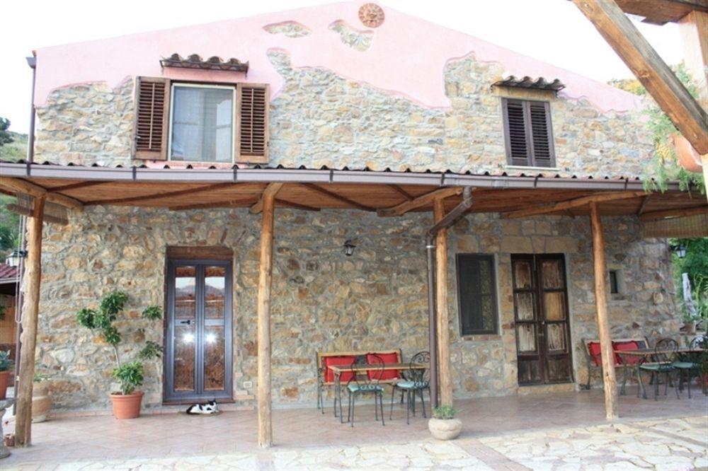 Alla Finestra Sul Parco Cefalu Bagian luar foto